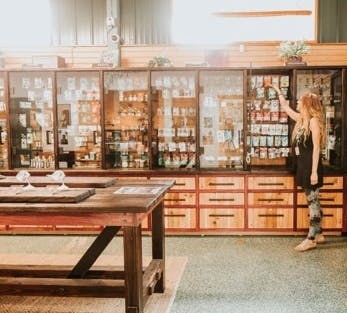 Green Lady Marijuana Eastside logo