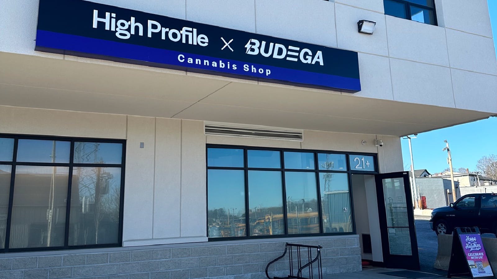vape shop touchwood High Profile x Budega THC Therapeutics