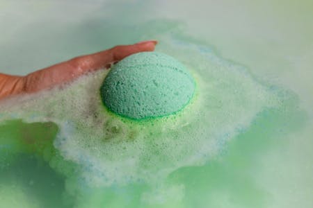 KUSH QUEEN - Relieve | 1:1 Bath Bomb | Kush Queen