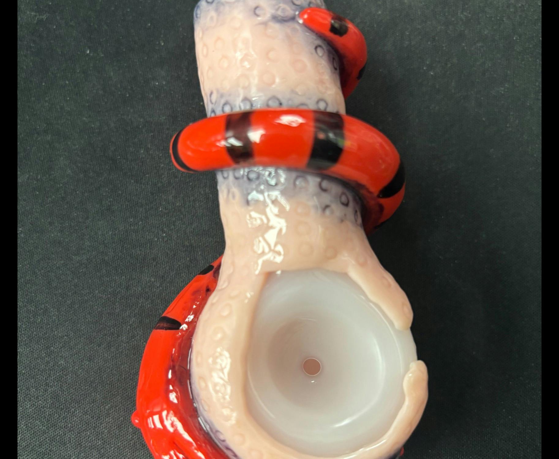 * Heavy Glass Spoon W/Snake | Pipe | 907 Distributors