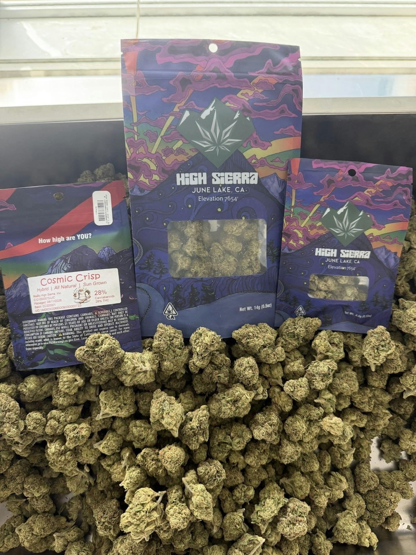 HIGH SIERRA: Cosmic Crisp