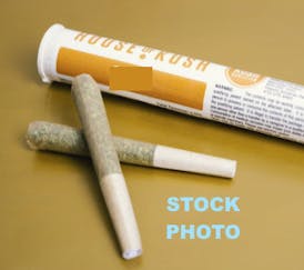 Red Velvet Kush [Two 0.5g Pre Rolls] || House of Kush