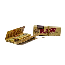 RAW Connoisseur 1 1/4 Papers