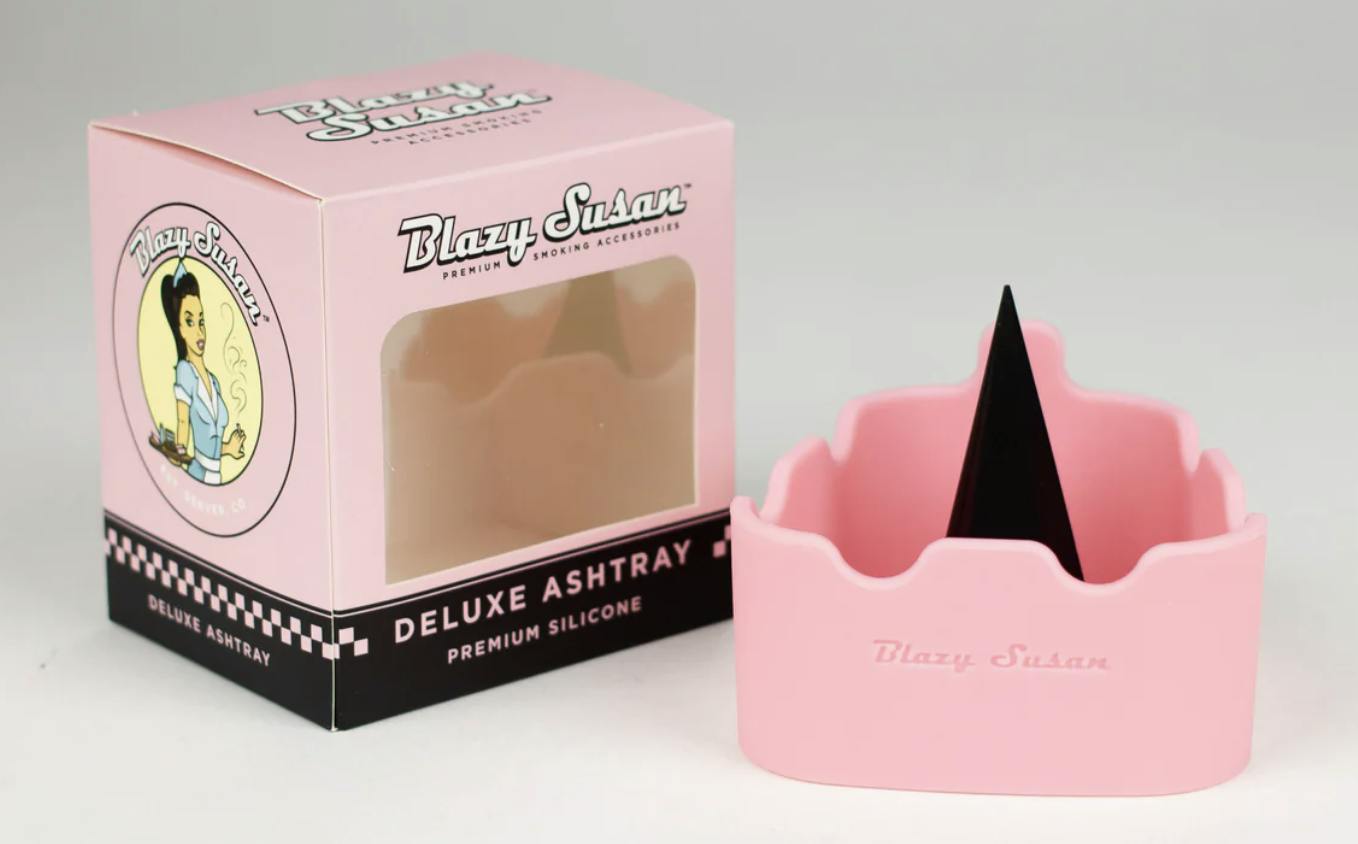 Blazy Susan: Deluxe Silicone Ashtray