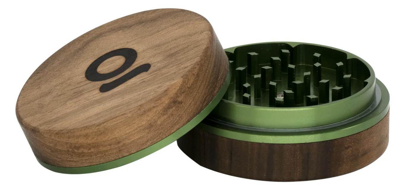 Ongrok: 3 Inch 2 Piece Walnut Grinder Green