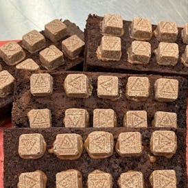 Rugged Roots+Tripp's | Brownie Bar