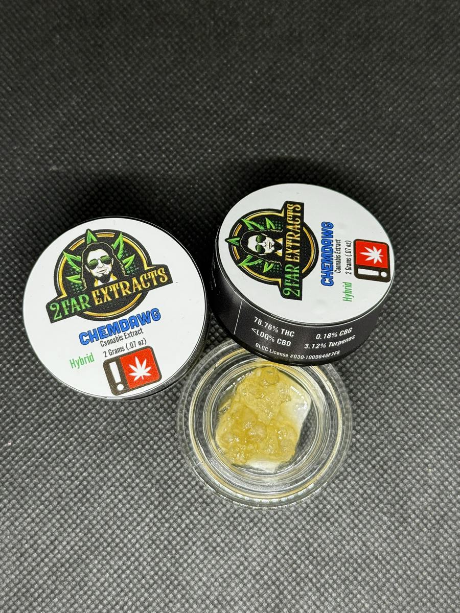 2 Far Extracts - 2G Chem Dawg (H) - Diamonds & Sauce Dab 2g