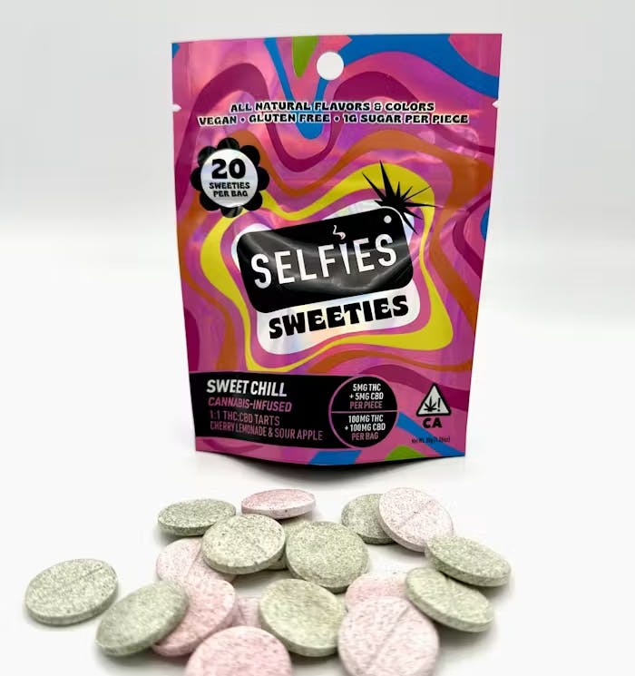 SELFIES - SWEET: Chill Sweeties