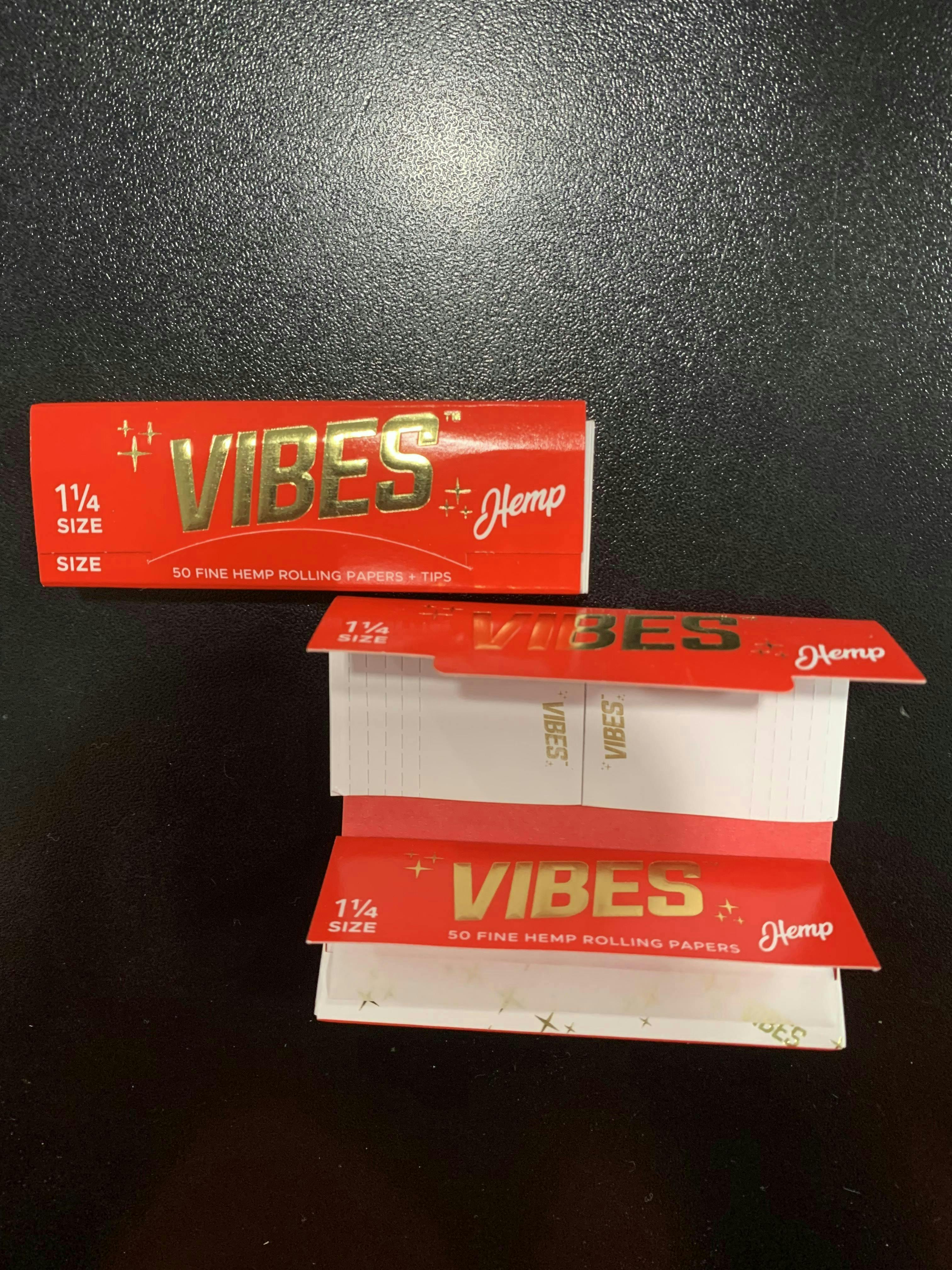 Vibes Papers & Tips 1.25 Hemp (Red) * 21+ NO MED CARD REQUIRED*