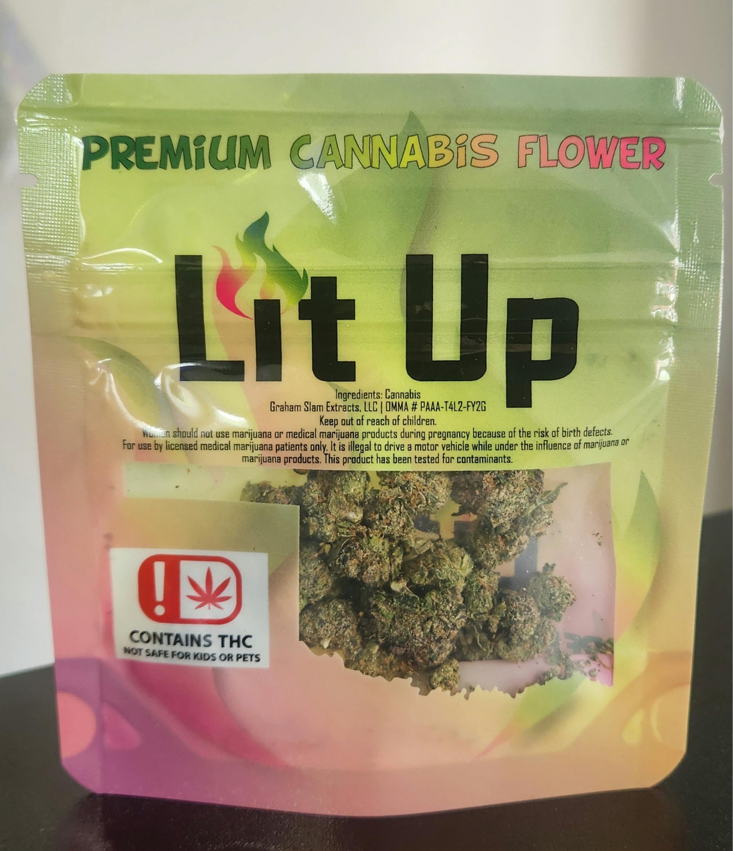 Oreoz 3.5g Flower by Lit Up