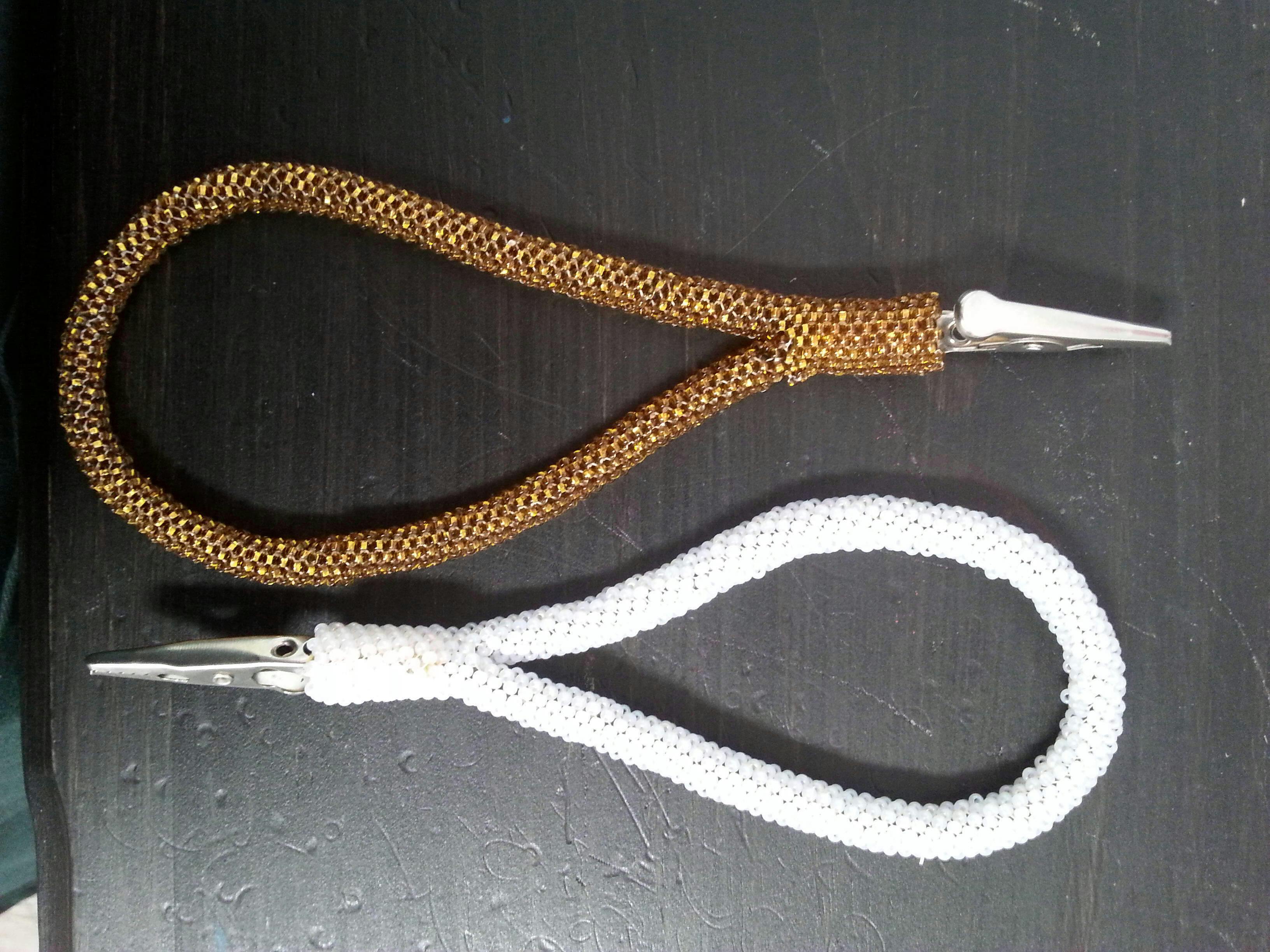 Wolffy's Creations: Wrist Clutch Beaded Clip