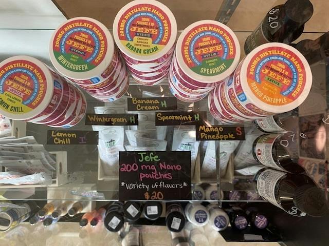 Jefe Distillate Nano Pouches - Lemon Chill - 200mg (10 x 20mg Pouches)