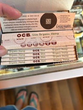 OCB - Slim Papers - Organic Hemp - Unbleached Rolling Papers