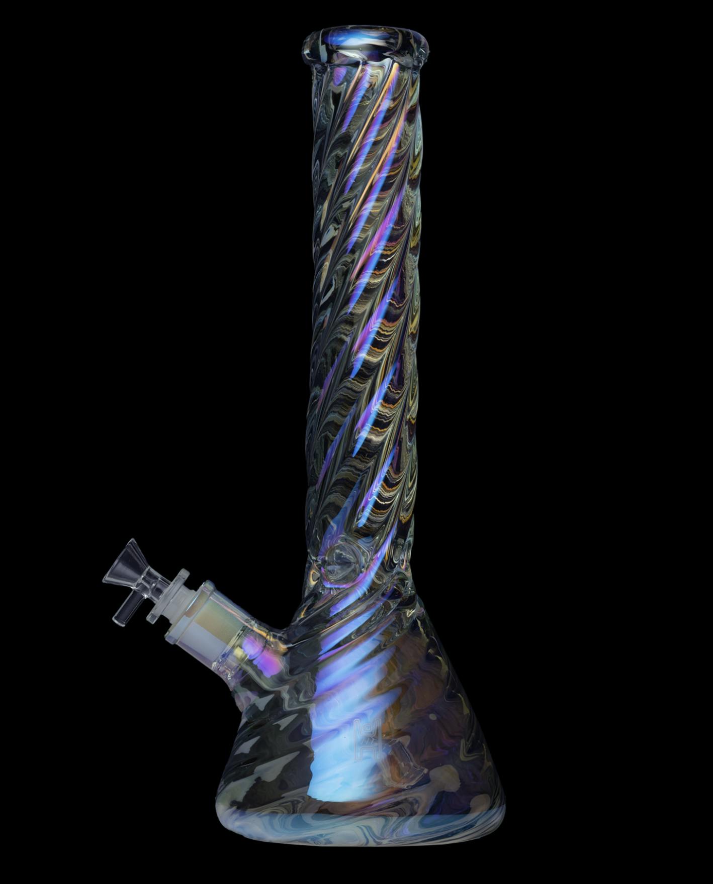 9 Twisted Beaker