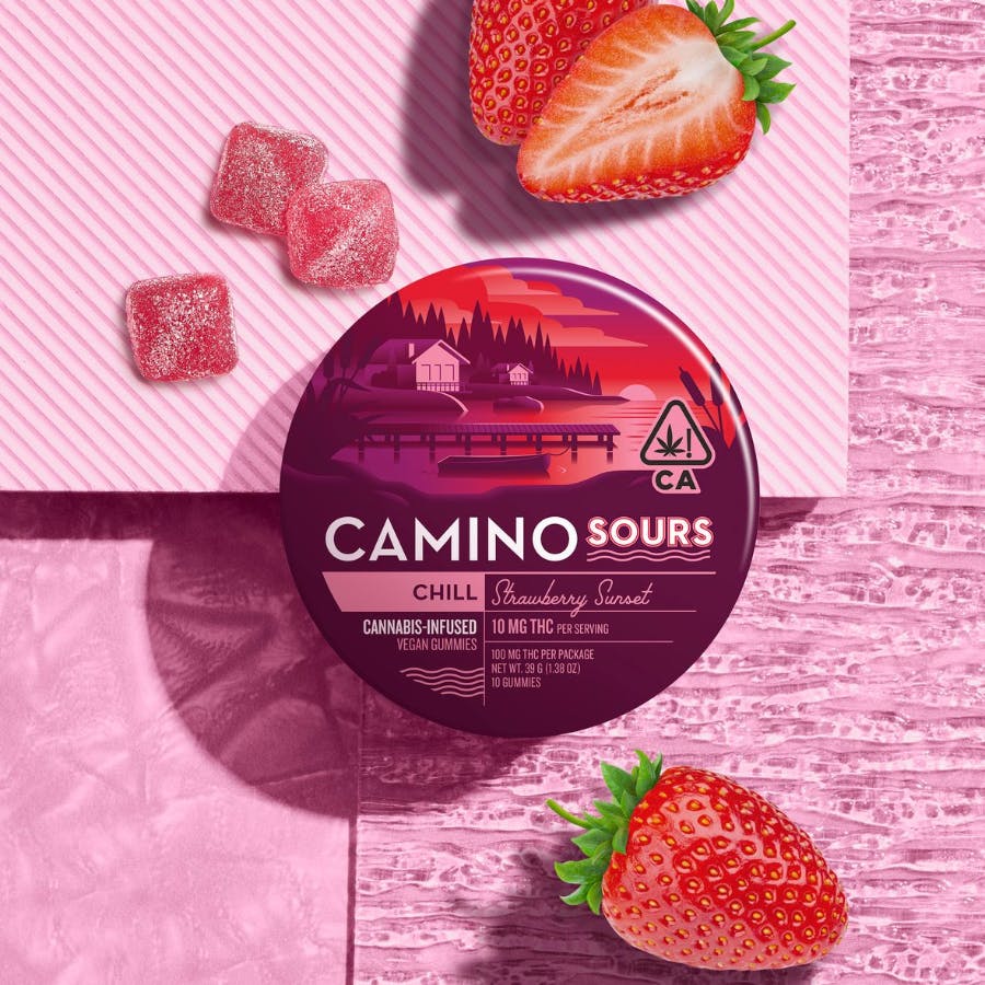 KIVA CAMINO GUMMIES — Sours Strawberry Sunset