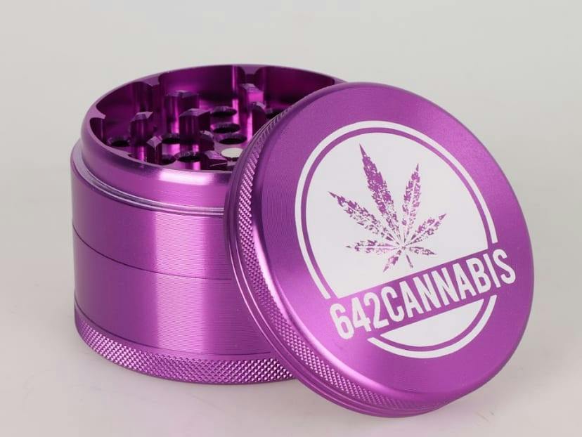 642 CANNABIS GRINDER PURPLE