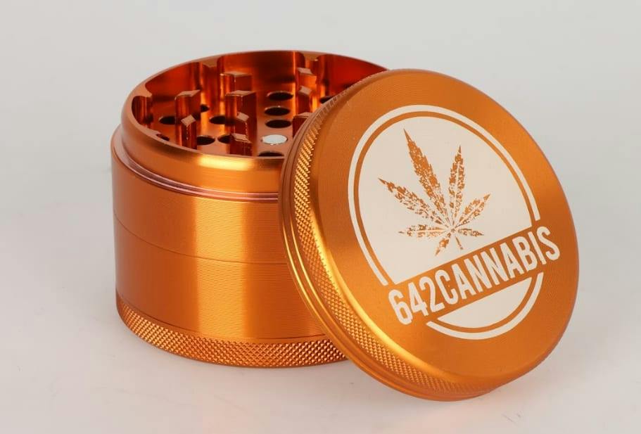 642 CANNABIS GRINDER ORANGE