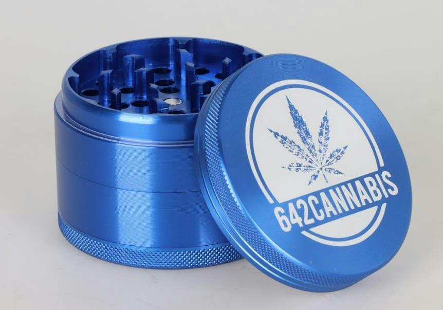 642 CANNABIS GRINDER BLUE