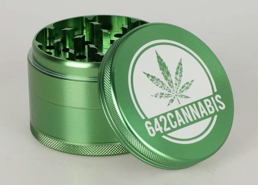 642 CANNABIS GRINDER GREEN