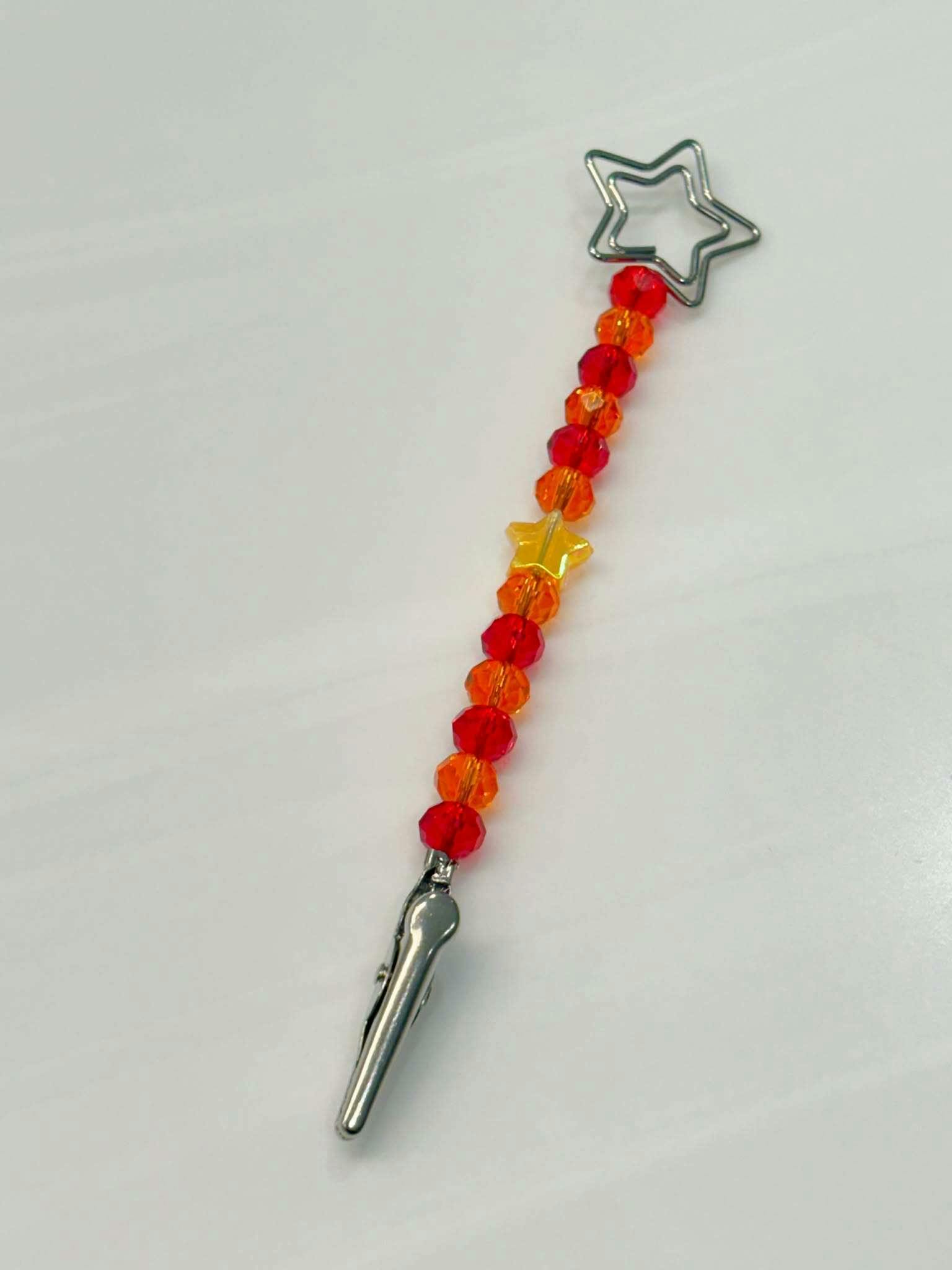 Bud Kitten Beaded Star Roach Clip - Red and Orange with Orange Star