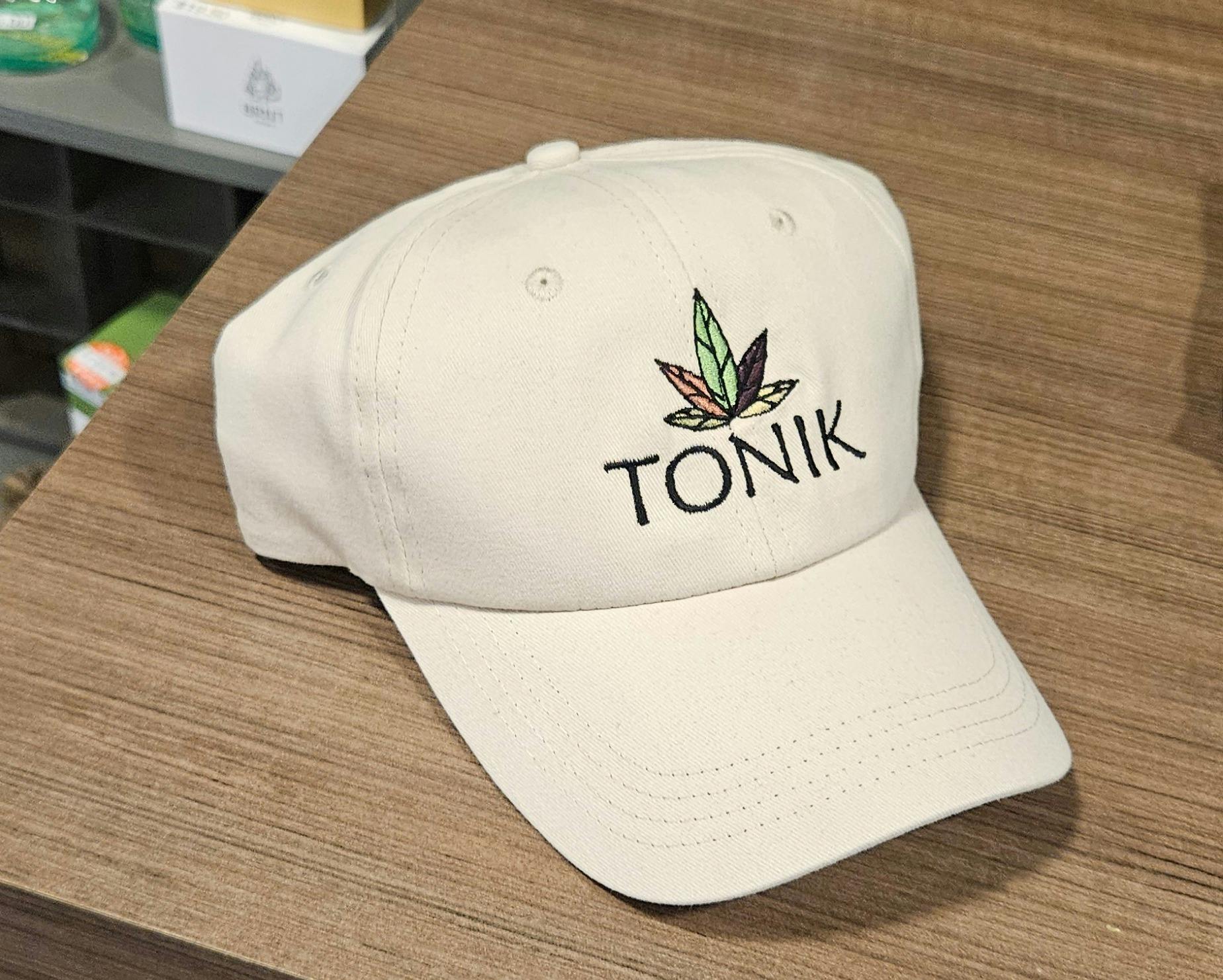 Tonik velcro cap - Khaki - white text