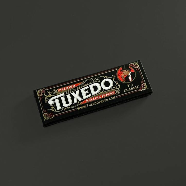 Classics | 1 1\4 Size | Rolling Papers at Village Dispensary Hoboken