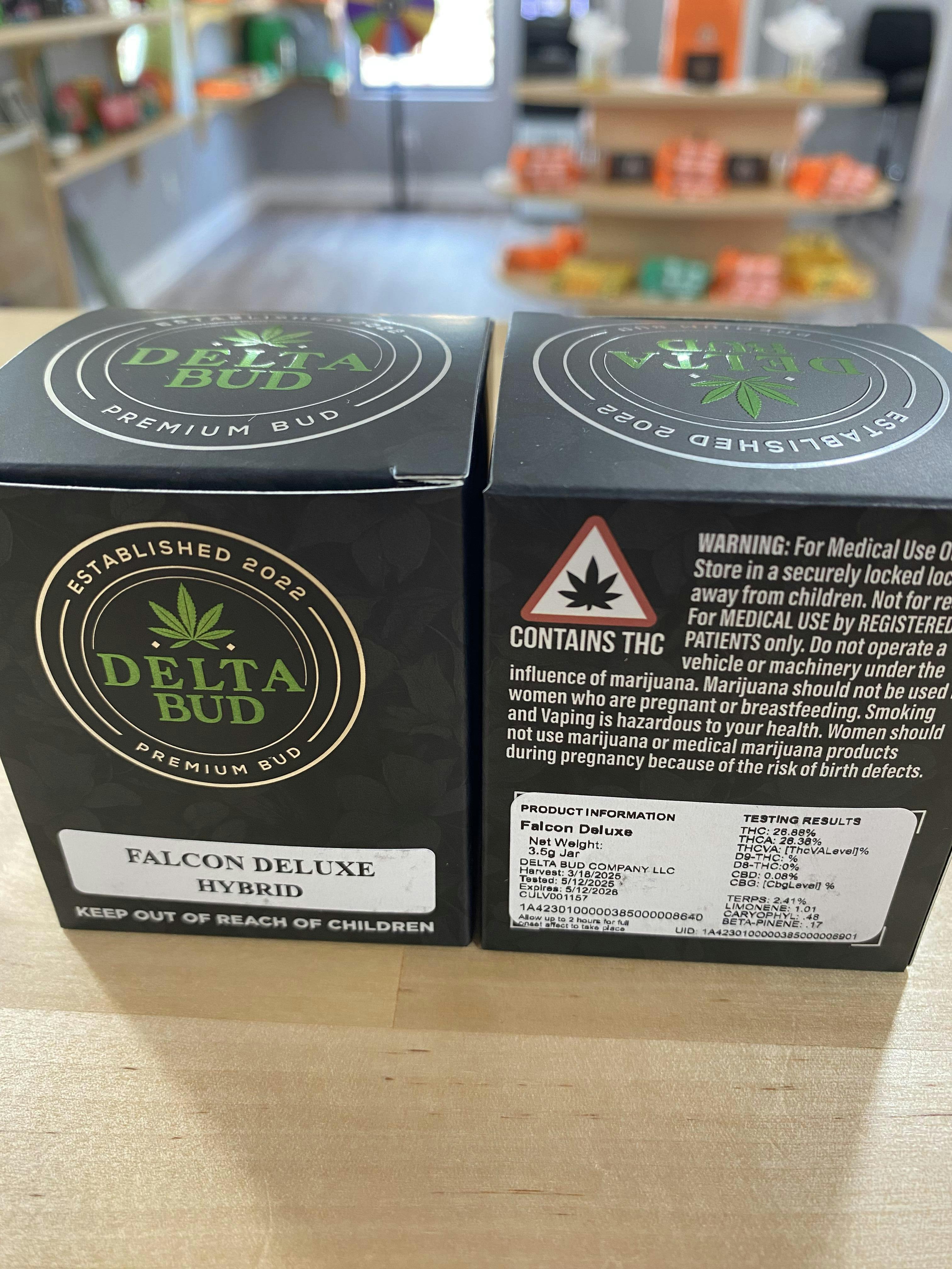 Falcon Deluxe | Flower | 3.5g by Delta Bud Company