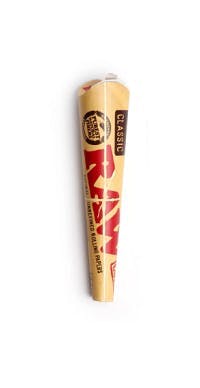 RAW Rolling Papers: Raw Cones - King Size 3pck