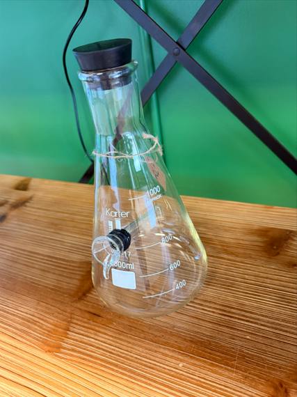 Green Piece | Beaker Bong | Glass