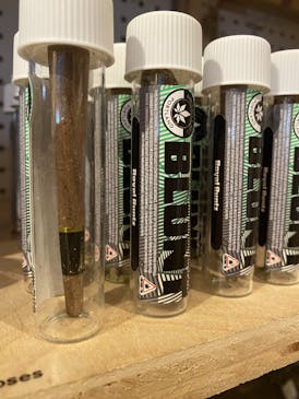 Royal Runts | Pre-Roll Blunt | 1.25g | The Green Well