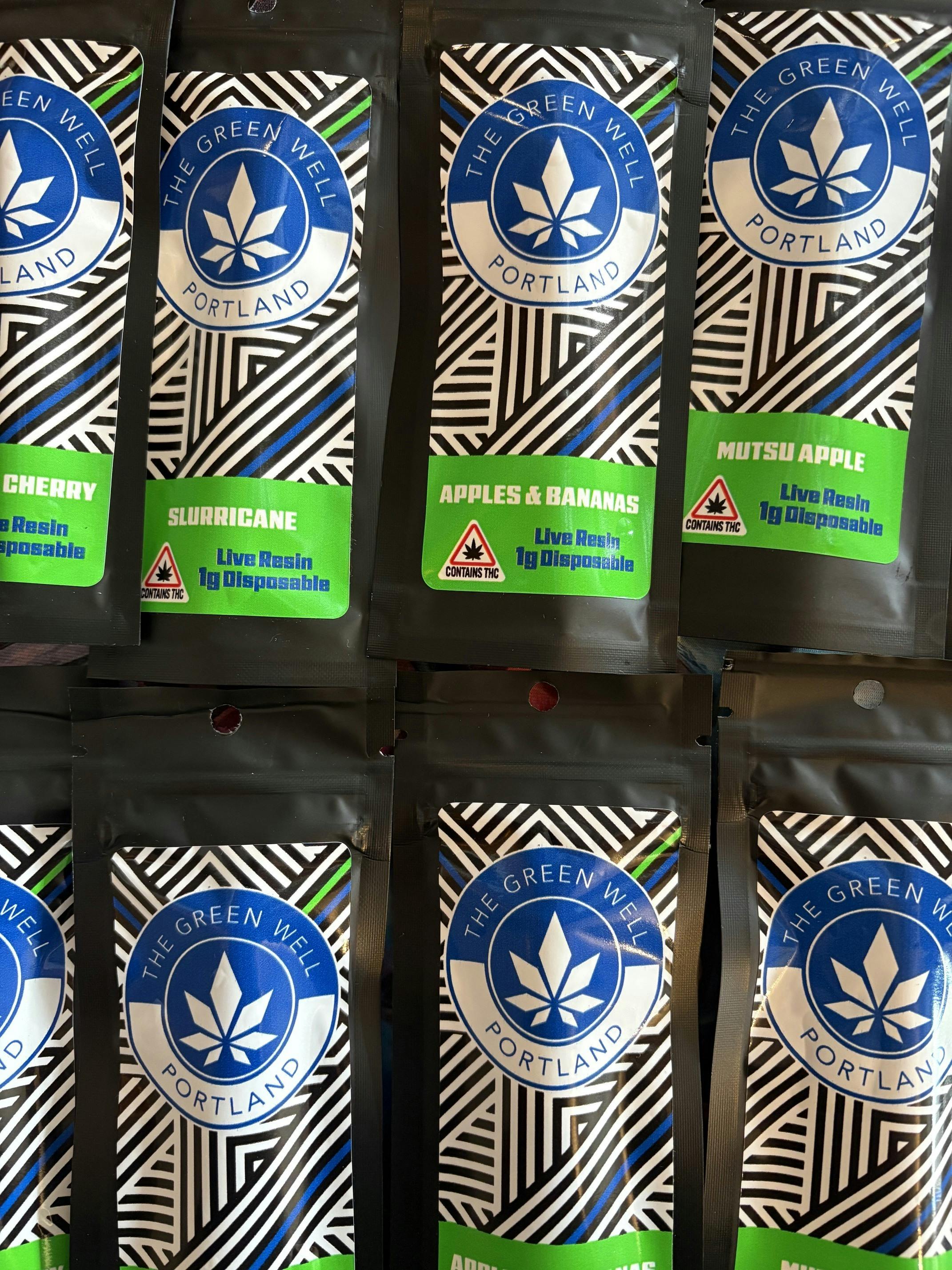 Halle Berry | Live Resin Disposable | 1g | The Green Well