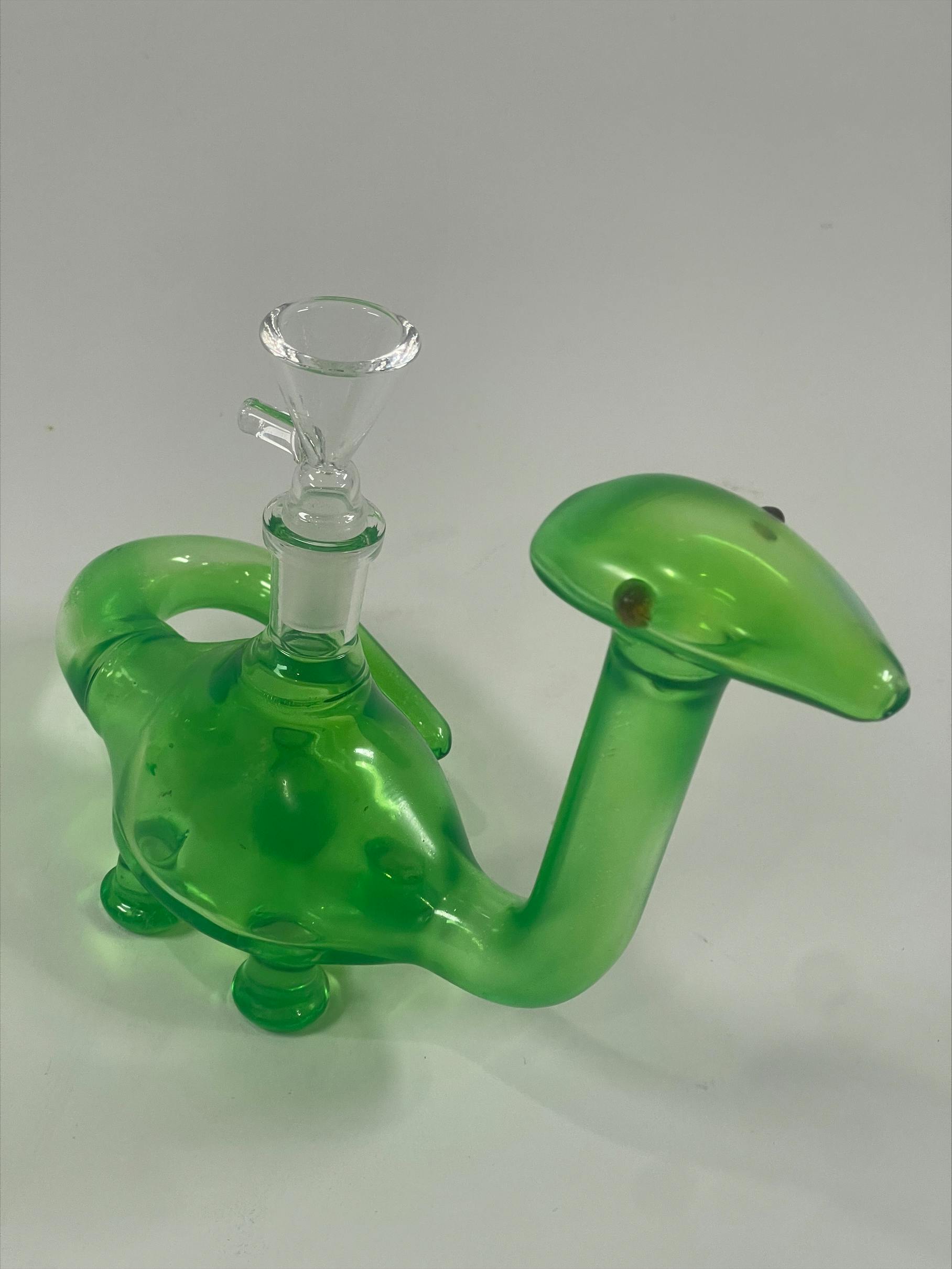 Bamboo Blaze - Glass 7 Inch Brontosaurus Bubbler