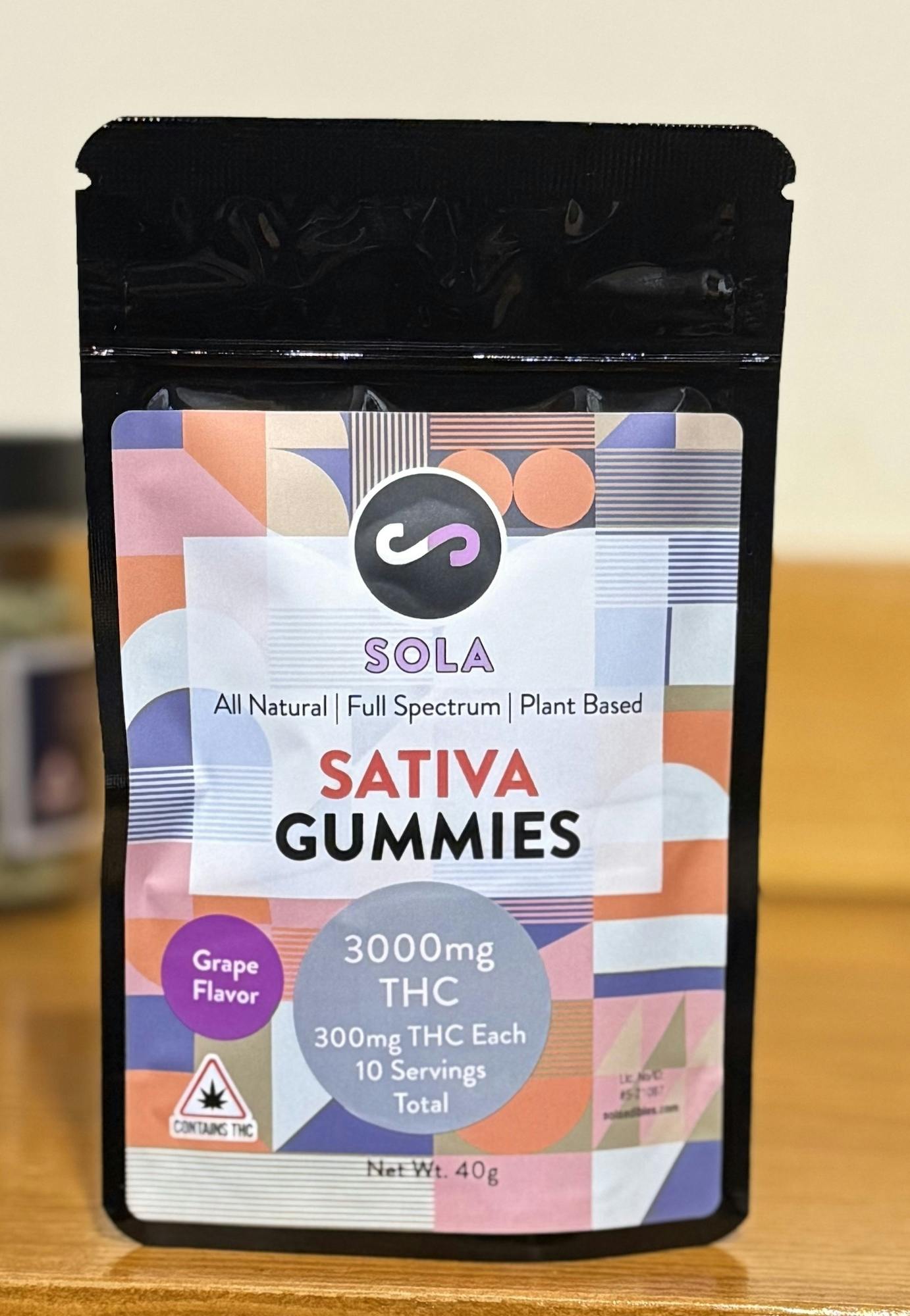 3000mg Full Spectrum Sativa Gummy | SOLA EDIBLES