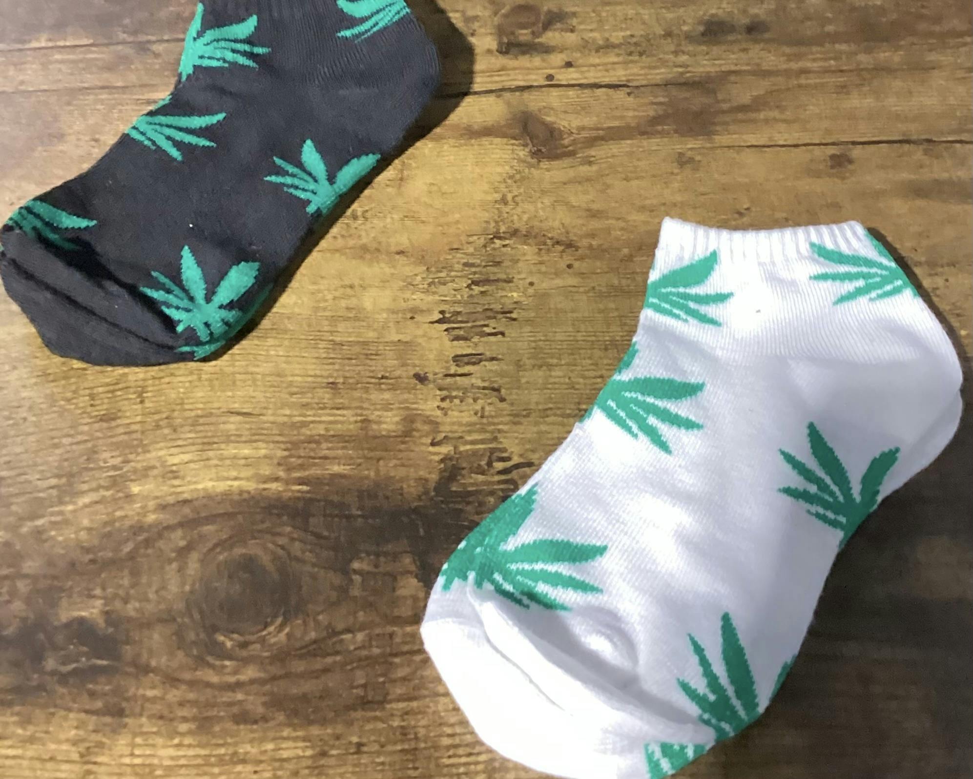 Leaf Print Ankle Socks at Apogee Dispensary - Sunland Park