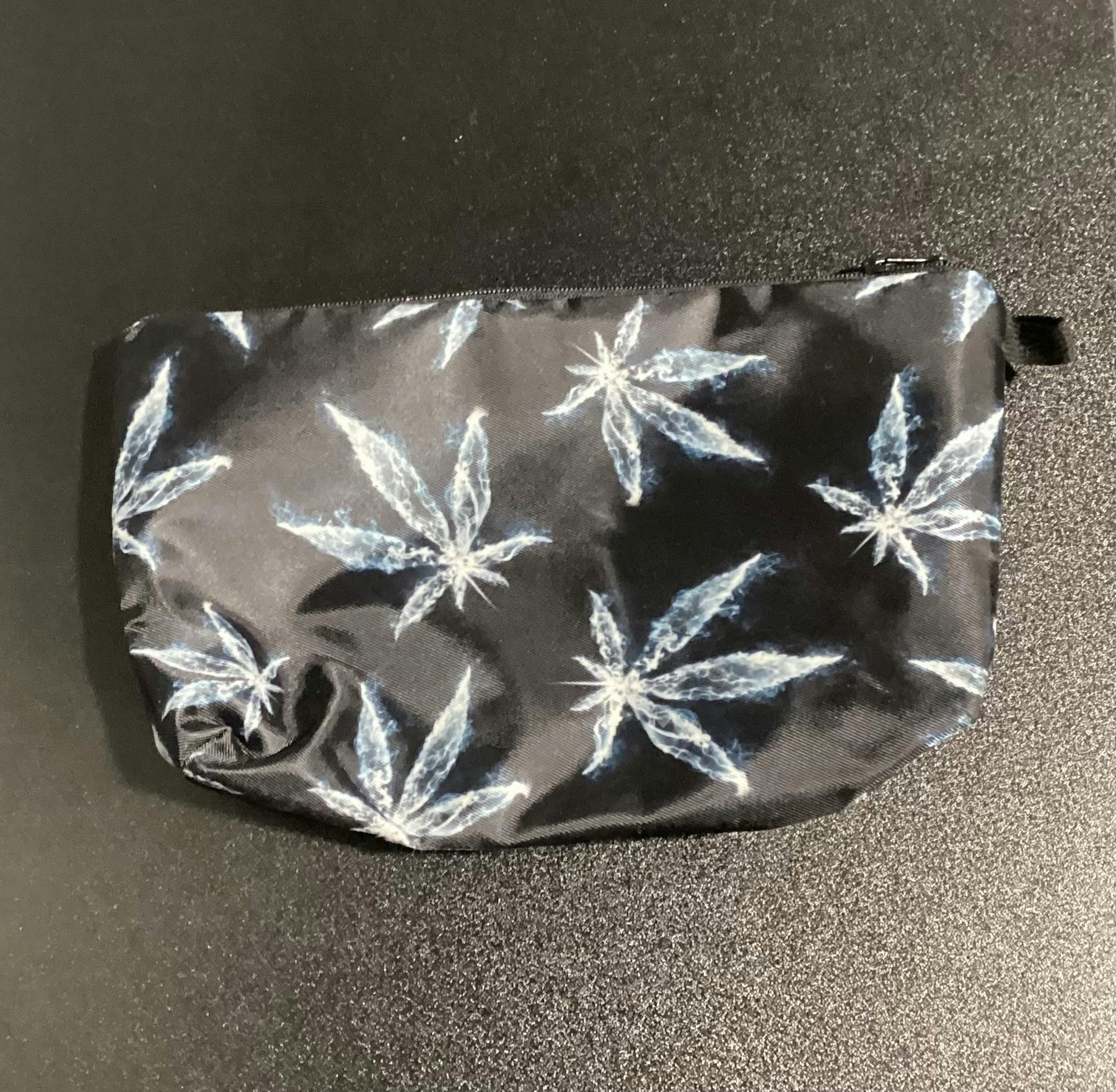 Leaves Pattern Zipper Makeup Organizer at Apogee Dispensary - Sunland Park
