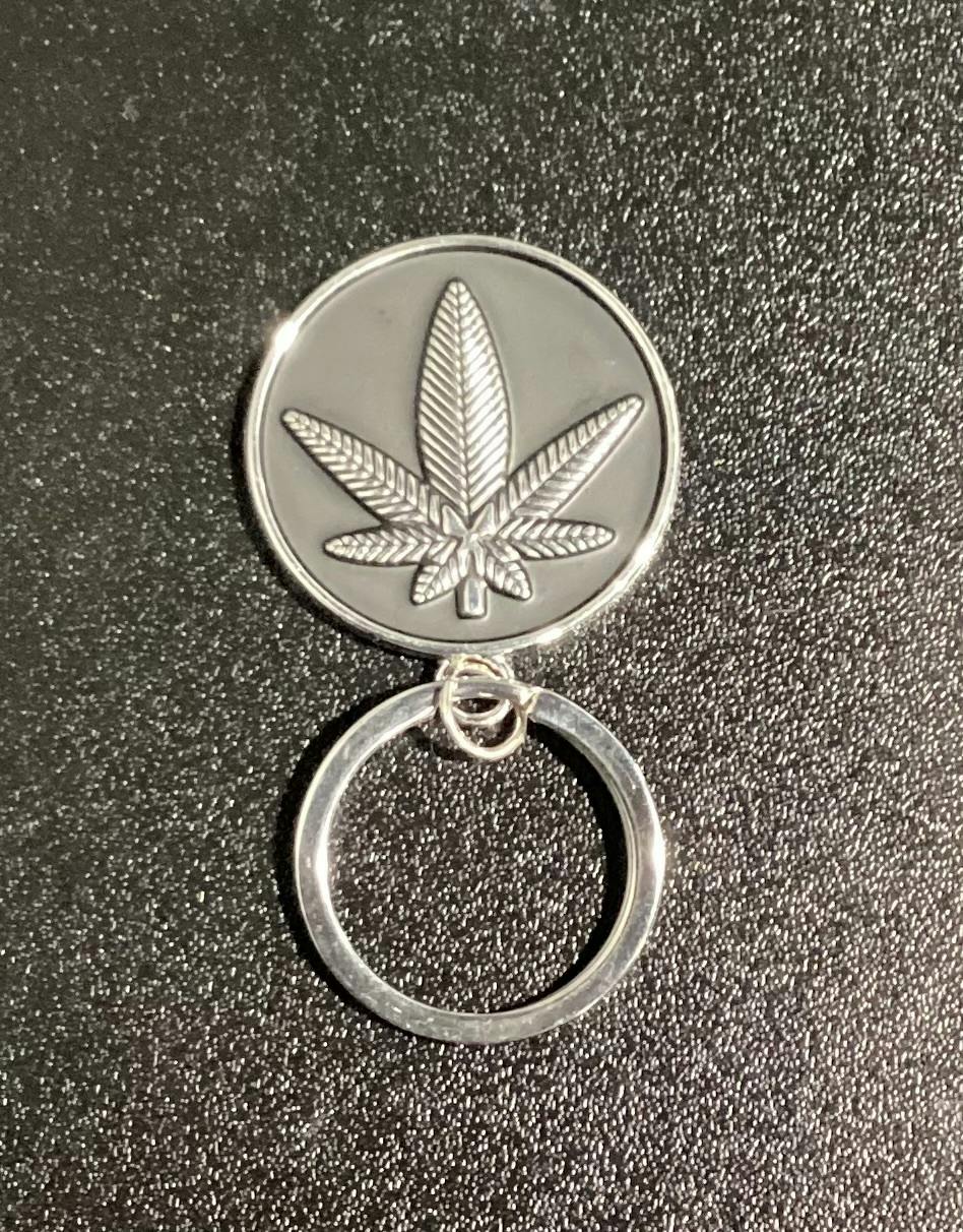 Maple Leaf Keychain Pendant Vintage Black
