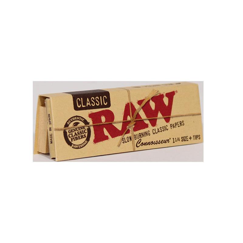 RAW Classic 1 1/4 Connoisseur Rolling Papers - 1/1/4 + Tips