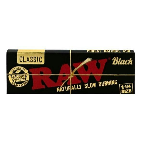 Black | 1 1/4 Rolling Papers | 50 pack