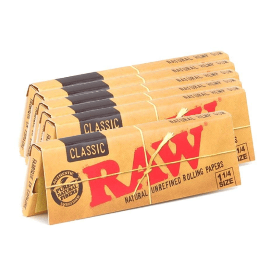 RAW Classic Papers 1 1/4" at The Fire Station - Houghton