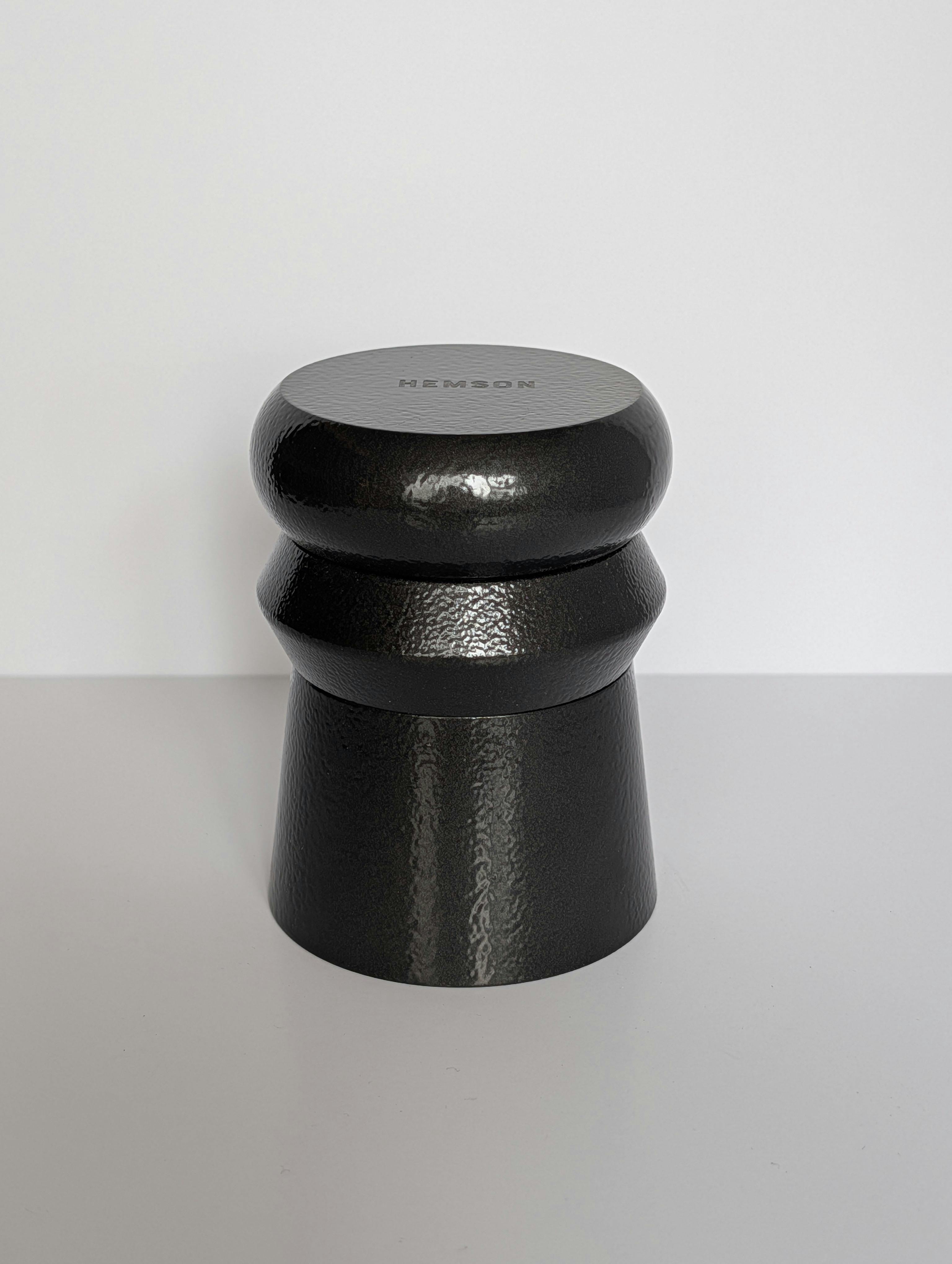 Hemson - The Totem 3-Piece Grinder - Black Metal
