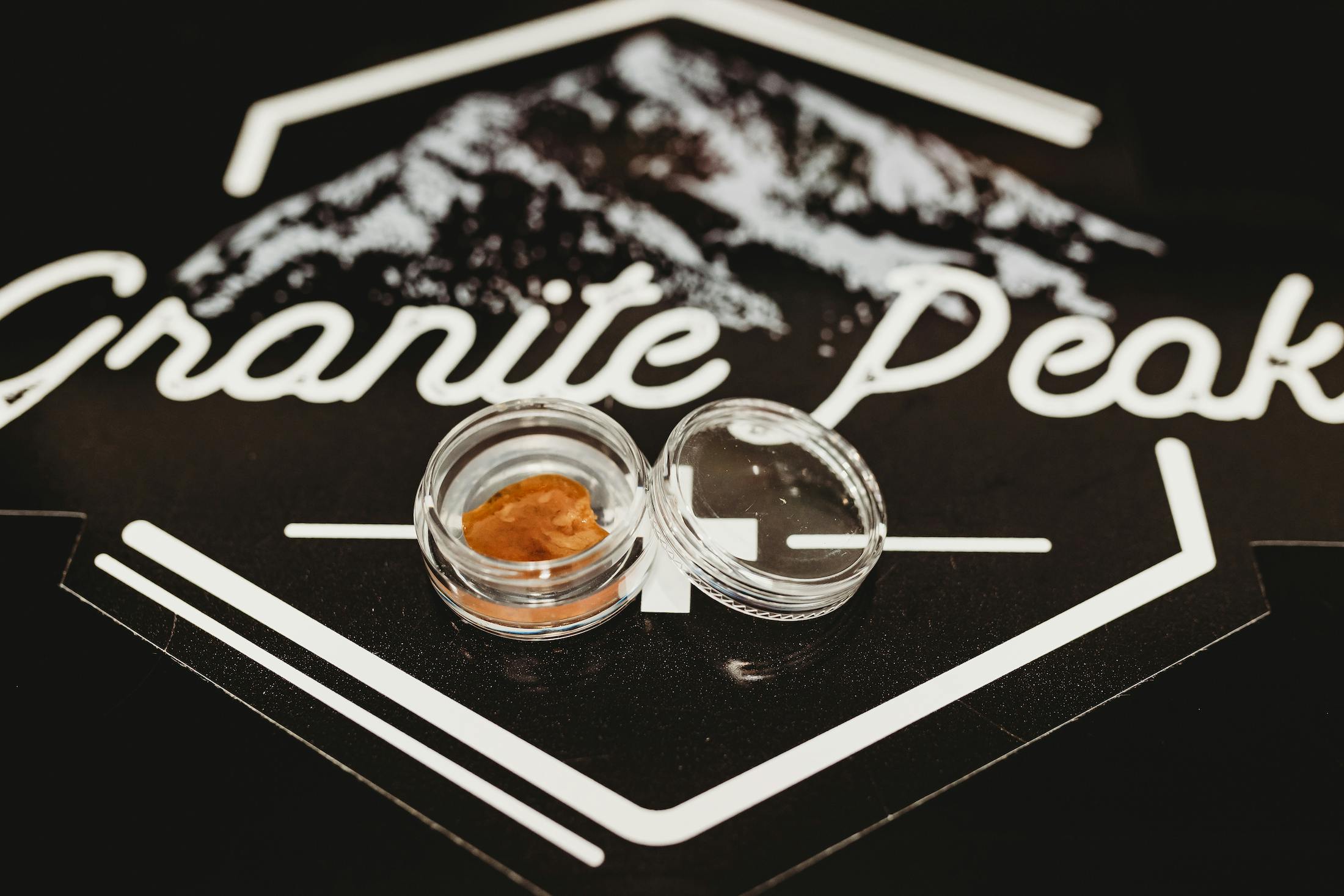 Rainbow Chocolate Tonic- High CBD Shatter