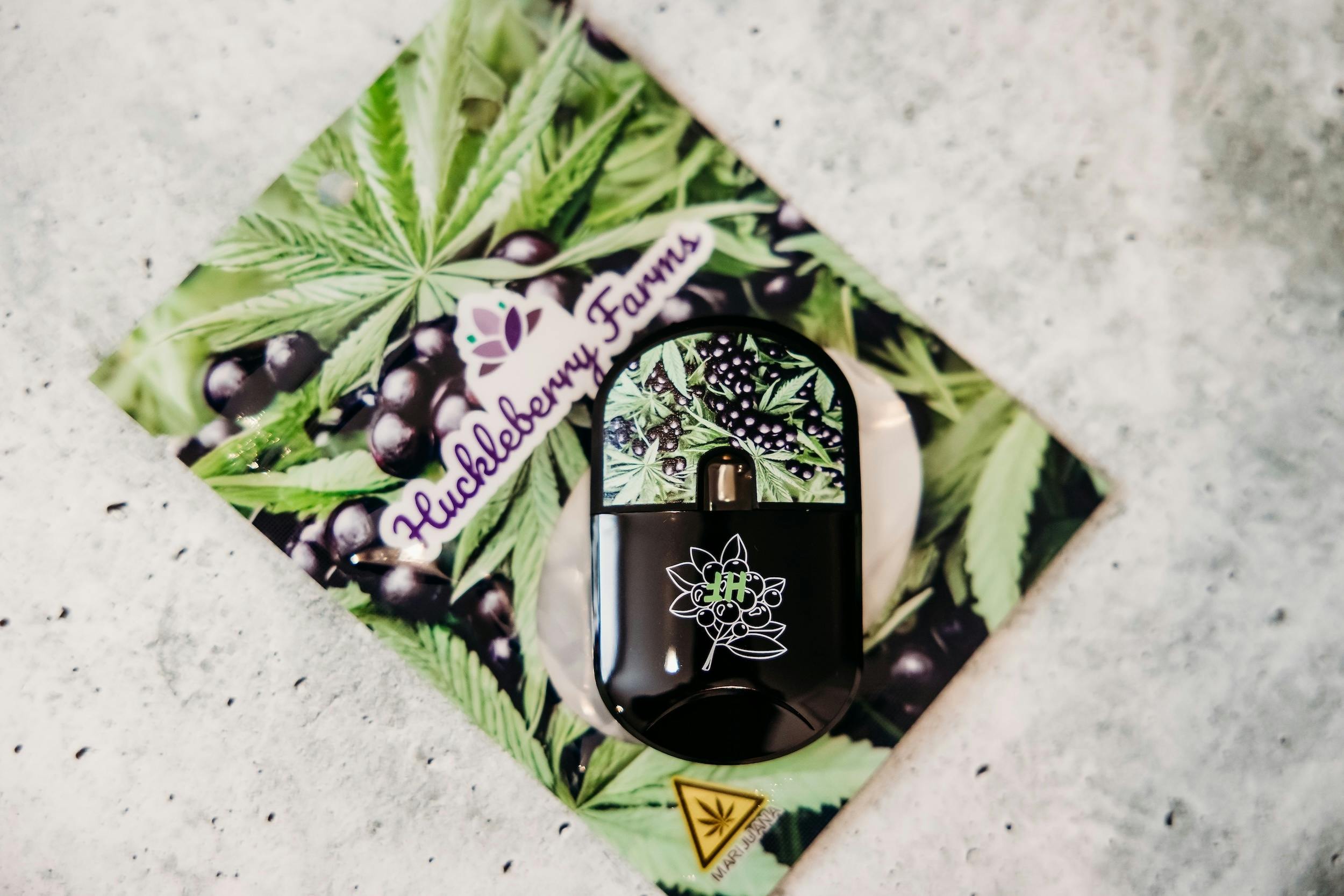 Blue Widow Live 0.5g Disposable cannabis product