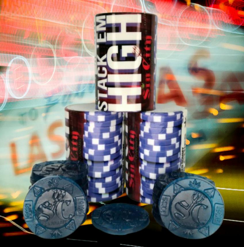 Sin City Blue Raspberry Poker Chip Gummy 100mg