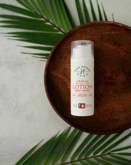 HDP lotion 1:1 LIGHT TROPIC *EB* regular strength