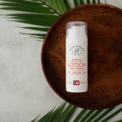 HDP lotion 1:1 LIGHT TROPIC *EB* regular strength