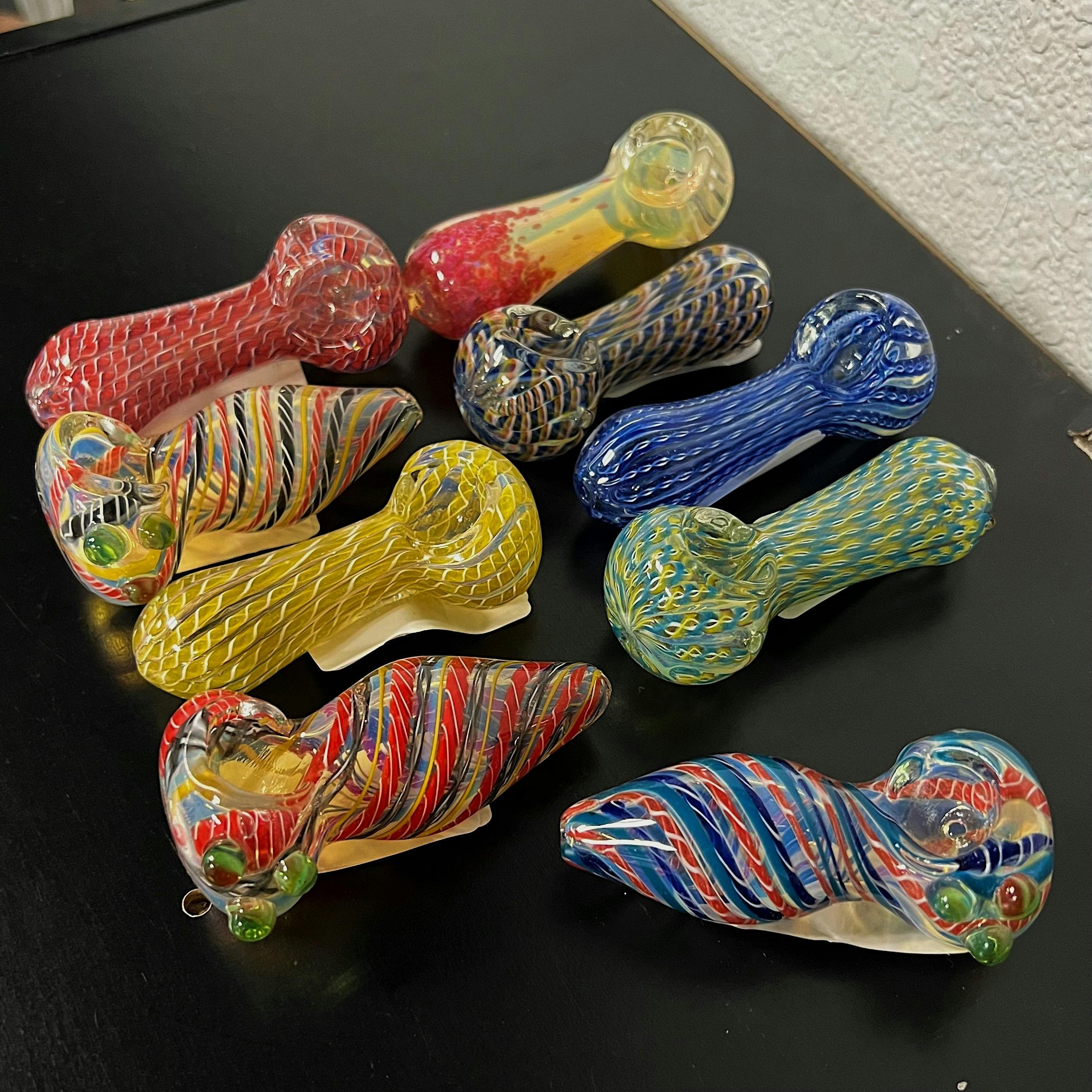$6 Pipe