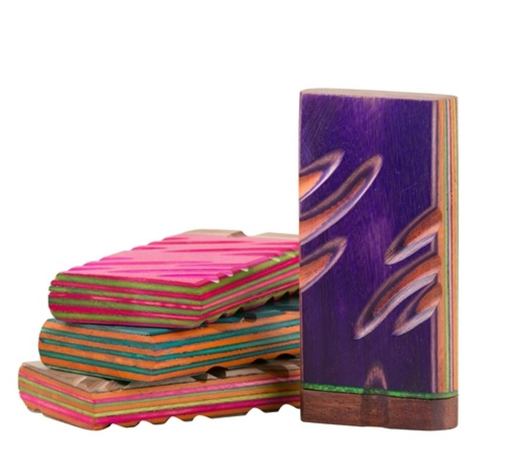 LUVBUDS Wood Dugout: Assorted