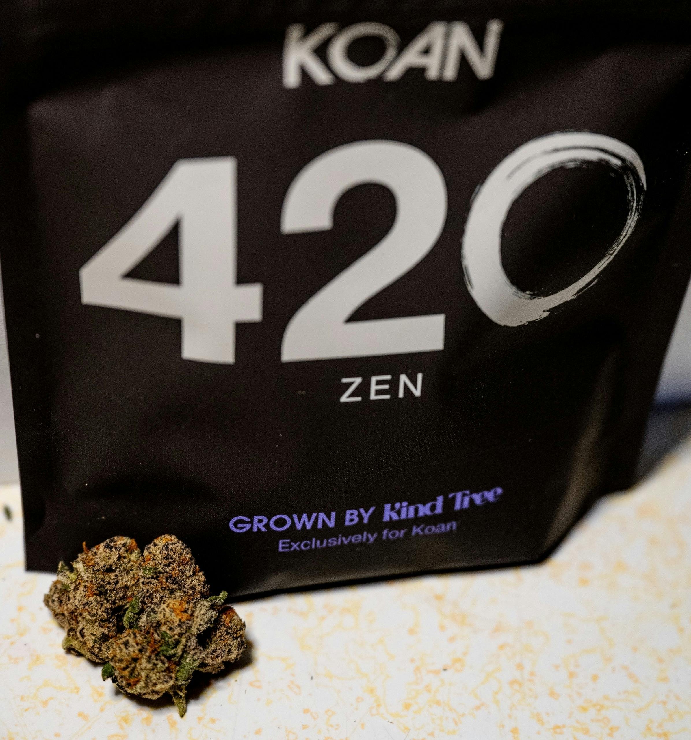 Grape Gummiez - 4.20g - 42 Zen at KOAN Cannabis