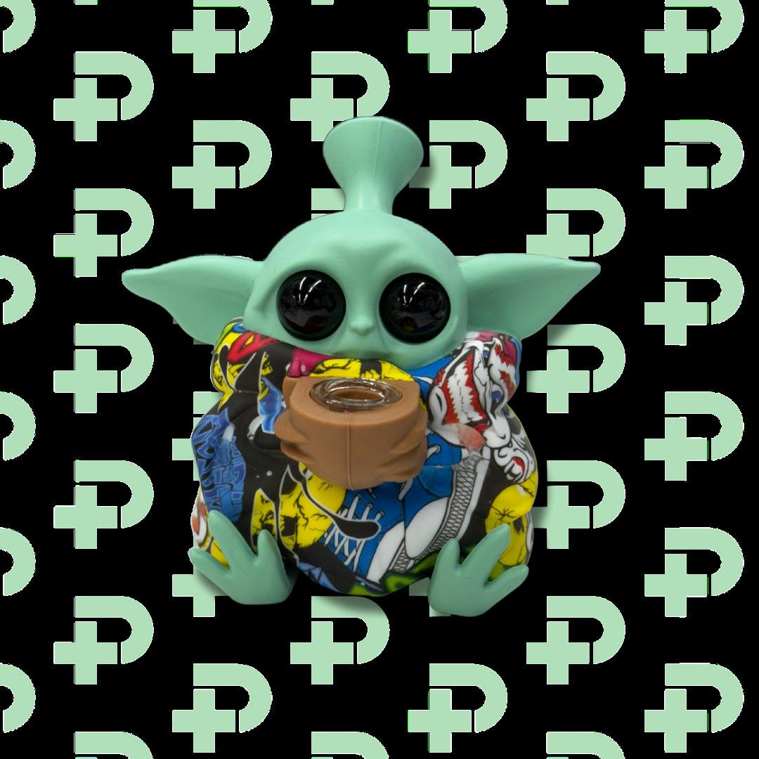 Baby Yoda Hand Pipe