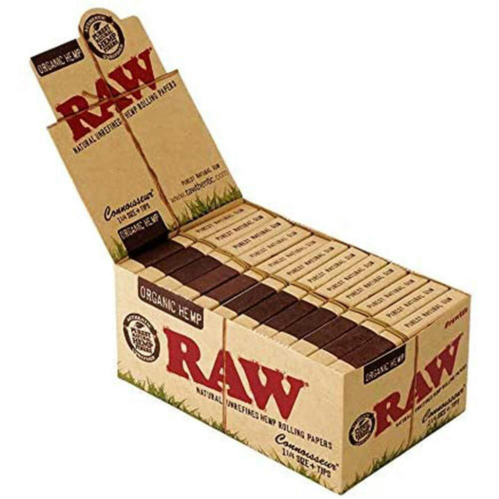 RAW 1 1/4 + TIPS ROLLING PAPER CONNISSEUR